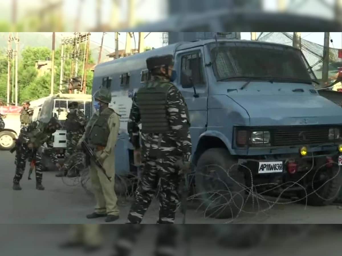 Jammu Kashmir: આતંકીઓએ CRPF ના બંકર પર કર્યો ગ્રેનેડ હુમલો, 3 નાગરિકોને ઈજા