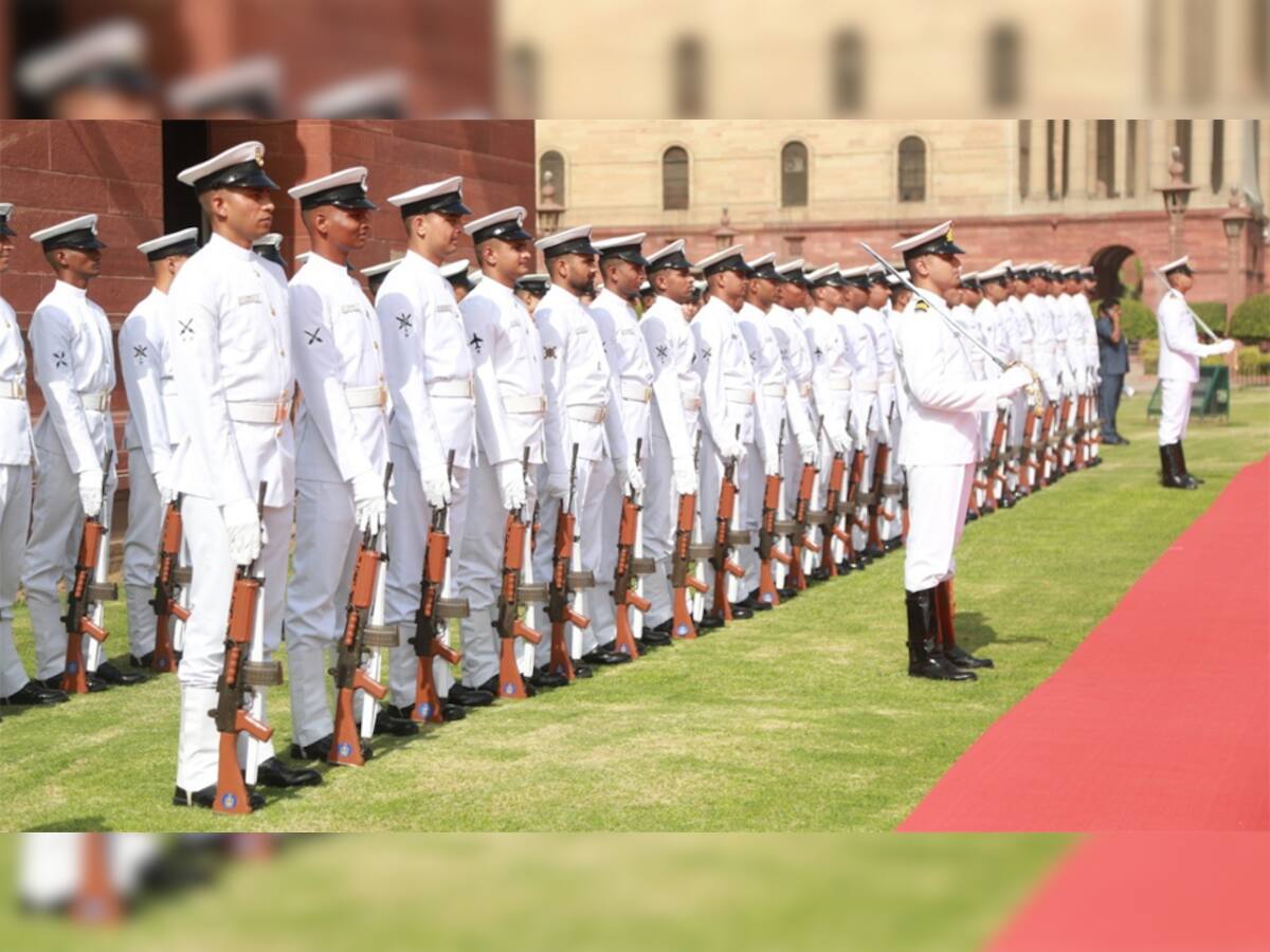 Indian Navy માં જોડાવવાની સુવર્ણ તક, તારીખ જતી રહે તે પહેલાં આ રીતે કરો Online અરજી