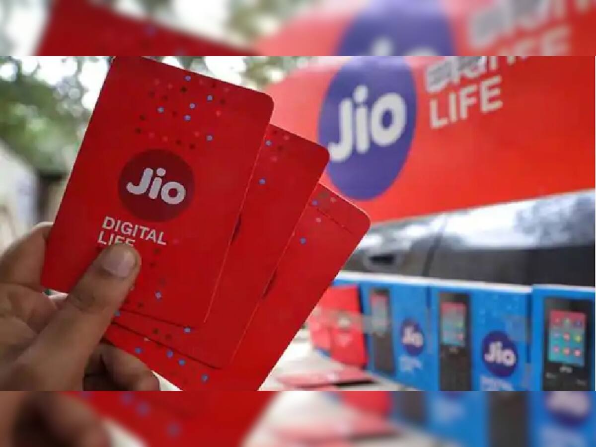 Reliance Jio એ ગ્રાહકોને આપી મોટી ભેટ, હવે ડેટા પૂરો થવાની ચિંતા છોડો, તત્કાલ મળશે data loan