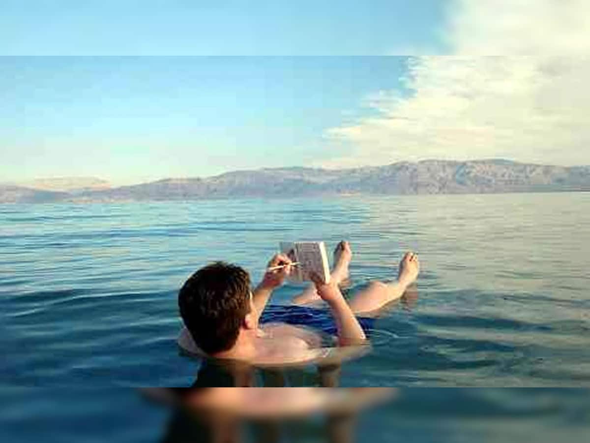 Dead Sea: ખુબ જ રહસ્યમયી સમુદ્ર, કોઈ ડૂબતું જ નથી, બીમારીઓ પણ ચપટીમાં દૂર થાય