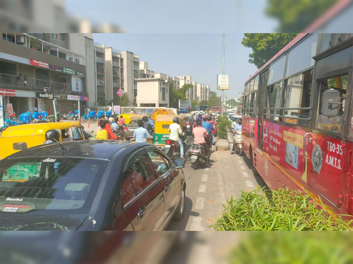 જીવરાજ પાર્ક બ્રિજ બંધ થતા જ ટ્રાફિક જામ સર્જાયો, કલાકો સુધી અટવાયા વાહનચાલકો 