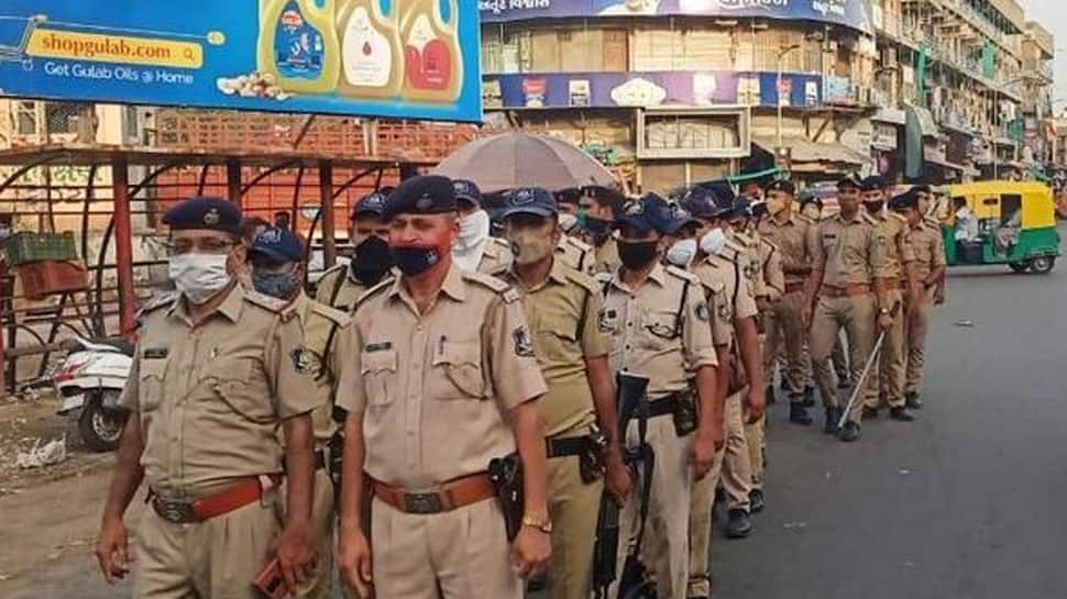 રથયાત્રાની તડામાર તૈયારીઓ, સમગ્ર રૂટ પર પોલીસનો ખડકલો, ગૃહમંત્રી જાત તપાસ કરશે રથયાત્રાની તડામાર તૈયારીઓ, સમગ્ર રૂટ પર પોલીસનો ખડકલો, ગૃહમંત્રી જાત તપાસ કરશે