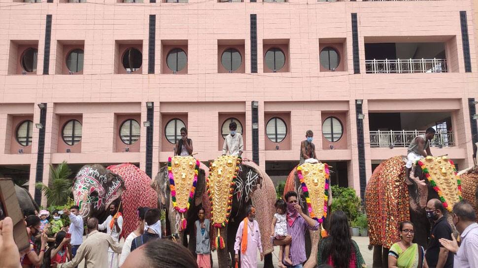 રથયાત્રામાં ખલાસીઓની સંખ્યા વધારવા એસોસિયેશનની માંગ, ઓછા ખલાસી હશે તો વધુ સમય લાગશે રથયાત્રામાં ખલાસીઓની સંખ્યા વધારવા એસોસિયેશનની માંગ, ઓછા ખલાસી હશે તો વધુ સમય લાગશે