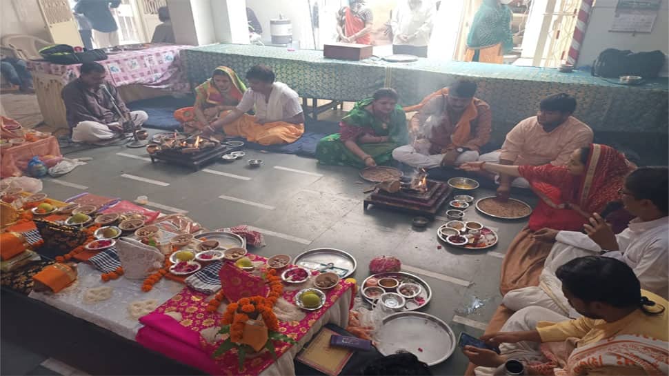 જૂનાગઢમાં આ વર્ષે નહિ નીકળે, પણ જગન્નાથ મંદિરમાં તમામ વિધિ પરંપરાગત રીતે કરાશે જૂનાગઢમાં આ વર્ષે નહિ નીકળે, પણ જગન્નાથ મંદિરમાં તમામ વિધિ પરંપરાગત રીતે કરાશે