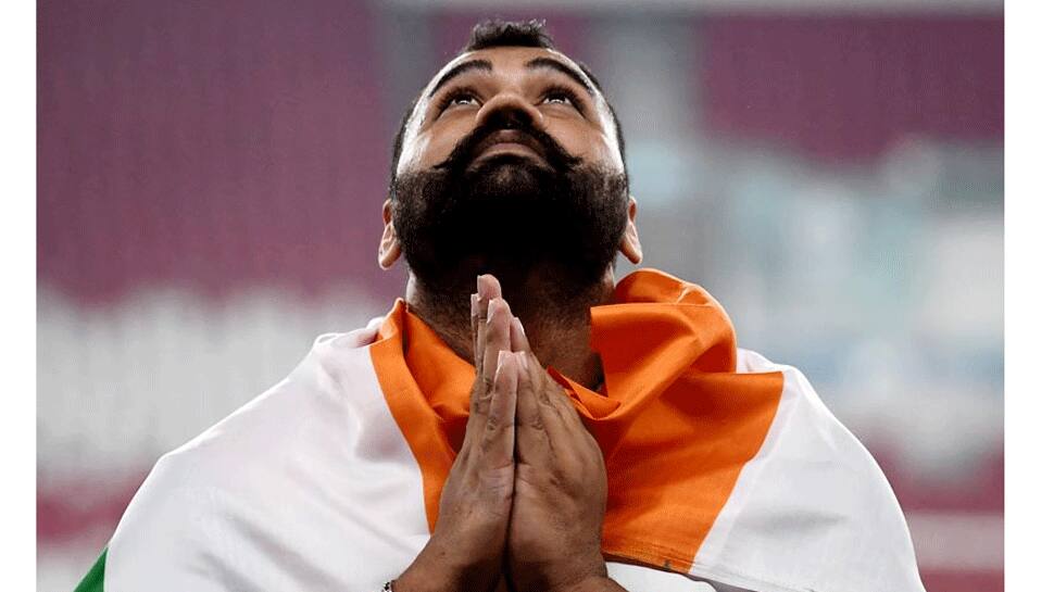 Olympics: પહેલાં પિતા ગુમાવ્યા, પછી હાથ ફ્રેક્ચર થયો, છતા આ ખેલાડી દેશ માટે ઉતરશે મેદાનમાં! Olympics: પહેલાં પિતા ગુમાવ્યા, પછી હાથ ફ્રેક્ચર થયો, છતા આ ખેલાડી દેશ માટે ઉતરશે મેદાનમાં!