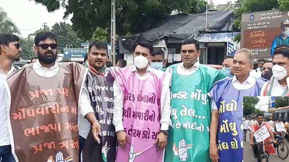 Bharuch: વિરોધ પ્રદર્શન દરમિયાન કોંગ્રેસના આગેવાનો અને પોલીસ વચ્ચે રકઝક , કોંગી કાર્યકરોની અટકાયત Bharuch: વિરોધ પ્રદર્શન દરમિયાન કોંગ્રેસના આગેવાનો અને પોલીસ વચ્ચે રકઝક , કોંગી કાર્યકરોની અટકાયત