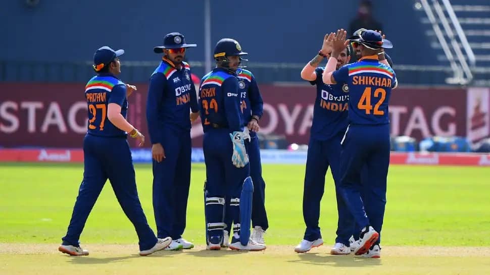 IND vs SL: યુવા ખેલાડીઓનું શાનદાર પ્રદર્શન, પ્રથમ વનડેમાં ભારતનો 7 વિકેટે વિજય IND vs SL: યુવા ખેલાડીઓનું શાનદાર પ્રદર્શન, પ્રથમ વનડેમાં ભારતનો 7 વિકેટે વિજય