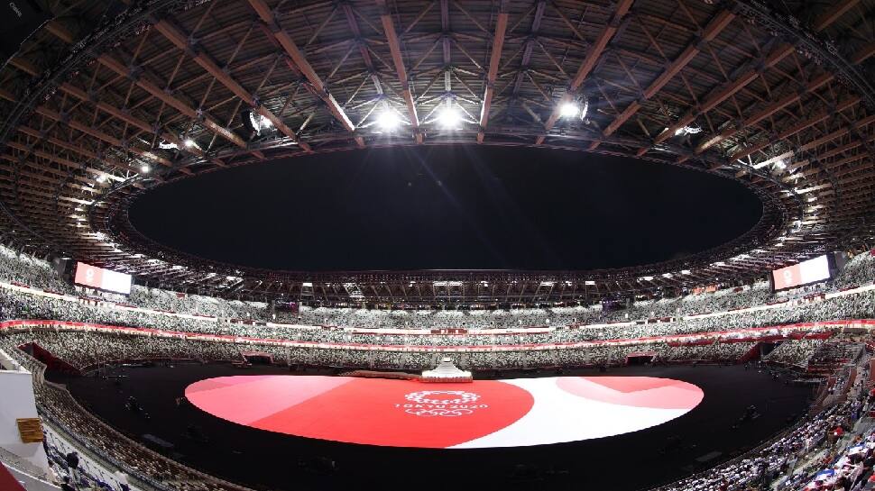 Tokyo Olympics: ઇવેન્ટમાં ભાગ લીધા બાદ એથલીટ કોરોના પોઝિટિવ, ટોક્યો ઓલિમ્પિકમાં હડકંપ! Tokyo Olympics: ઇવેન્ટમાં ભાગ લીધા બાદ એથલીટ કોરોના પોઝિટિવ, ટોક્યો ઓલિમ્પિકમાં હડકંપ!