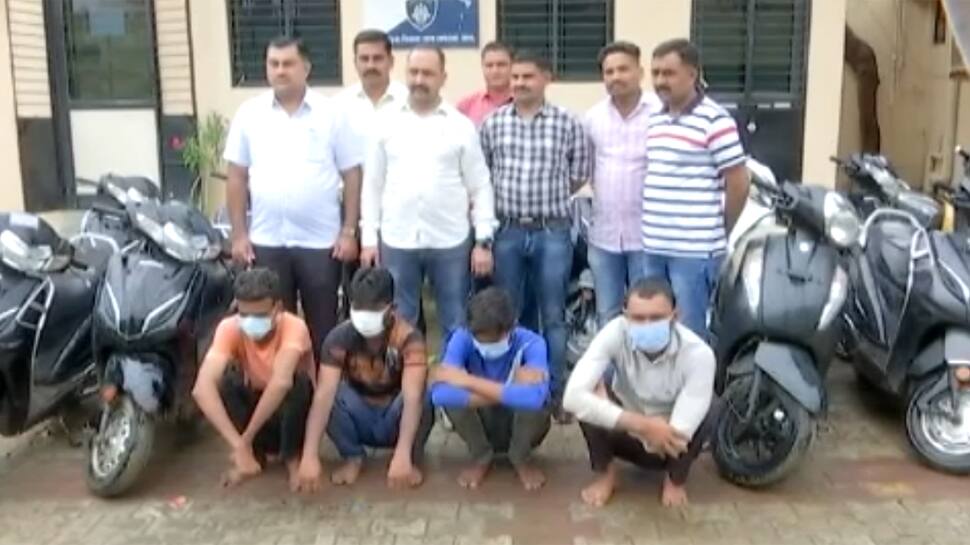 AHMEDABAD: મોજશોખ પુરા કરવા માટે અડધા અમદાવાદને માથે લેનારી ટોળકીનો પર્દાફાશ AHMEDABAD: મોજશોખ પુરા કરવા માટે અડધા અમદાવાદને માથે લેનારી ટોળકીનો પર્દાફાશ