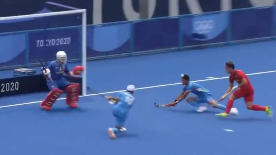 Tokyo Olympics: સ્પેનને 3-0થી પરાજય આપી ભારતીય હોકી ટીમની શાનદાર વાપસી Tokyo Olympics: સ્પેનને 3-0થી પરાજય આપી ભારતીય હોકી ટીમની શાનદાર વાપસી
