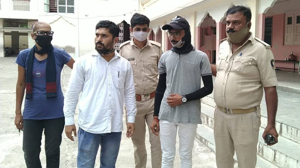 Bhavnagar: ઉચ્ચતર માધ્યમિક બોર્ડની પરીક્ષામાં ડમી વિદ્યાર્થી ઝડપાયો Bhavnagar: ઉચ્ચતર માધ્યમિક બોર્ડની પરીક્ષામાં ડમી વિદ્યાર્થી ઝડપાયો