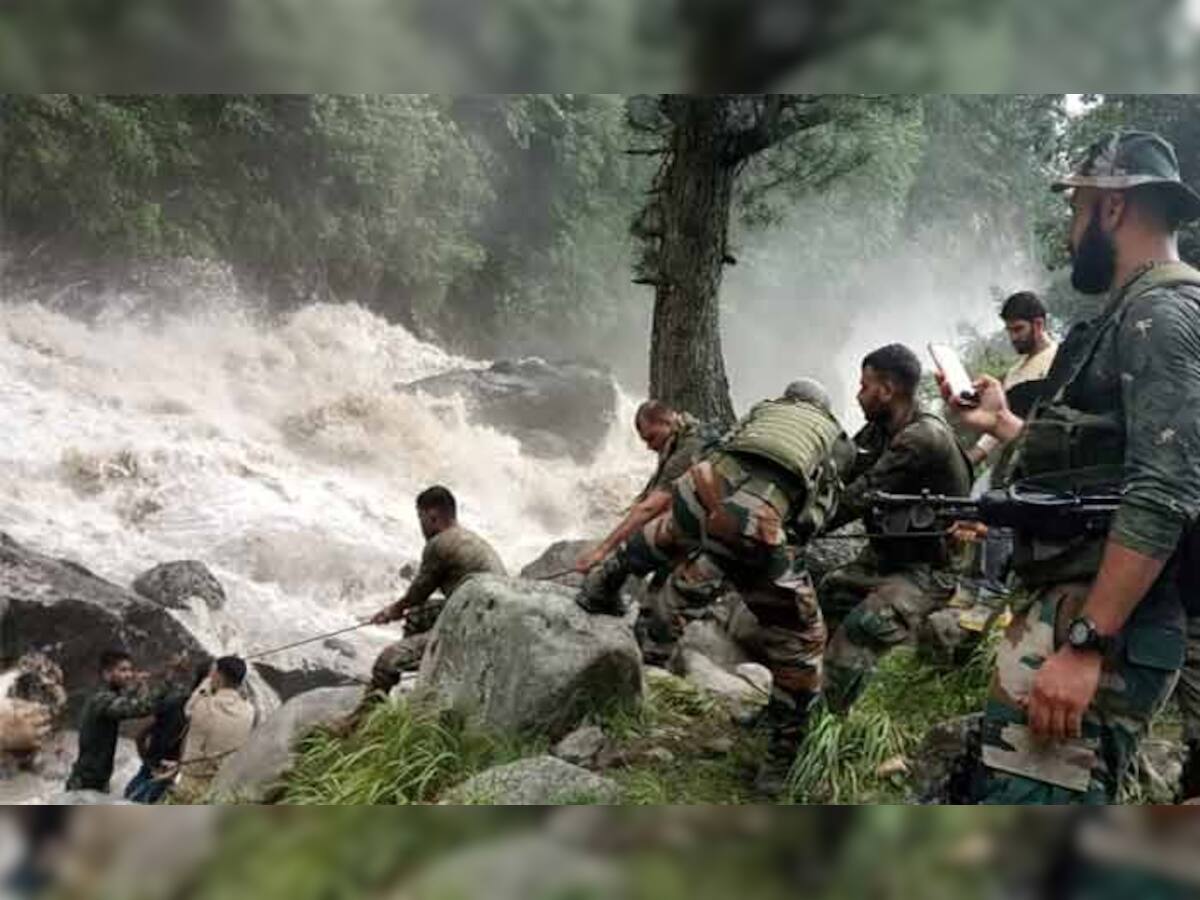 Kishtwar cloudburst Update: અત્યાર સુધીમાં 7 લોકોના મોત, 19 લોકો ગૂમ, 17 ઘાયલ