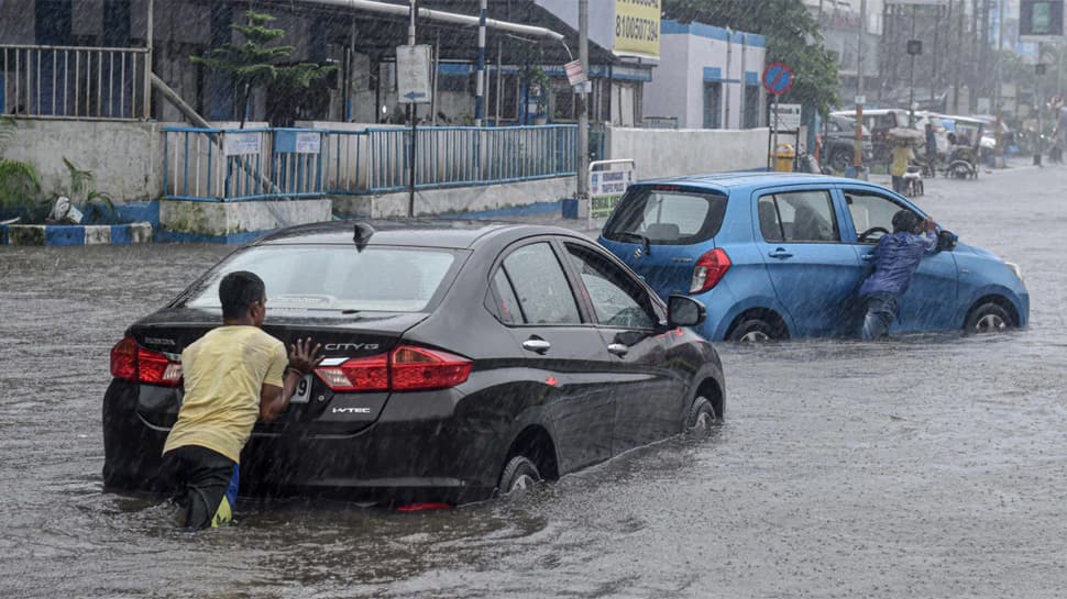 Weather Update: આ રાજ્યોમાં આજે ભારેથી અતિ ભારે વરસાદની આગાહી, IMD એ અલર્ટ જાહેર કર્યું Weather Update: આ રાજ્યોમાં આજે ભારેથી અતિ ભારે વરસાદની આગાહી, IMD એ અલર્ટ જાહેર કર્યું