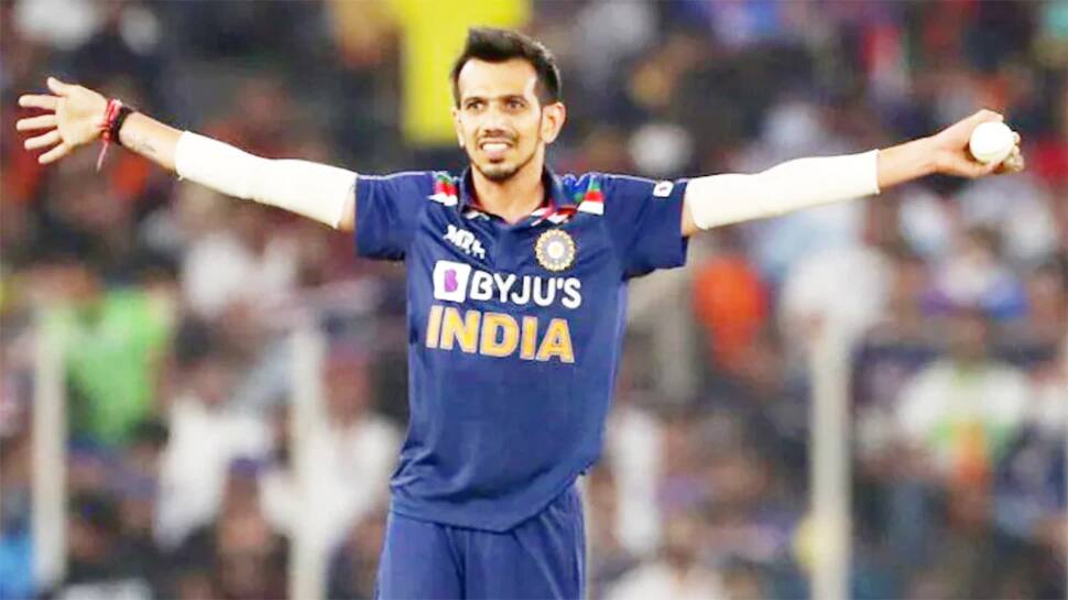Ind vs SL: ટીમ ઈન્ડિયા મુશ્કેલીમાં, કૃણાલ પંડ્યા બાદ હવે આ બે ખેલાડી પણ કોરોના પોઝિટિવ Ind vs SL: ટીમ ઈન્ડિયા મુશ્કેલીમાં, કૃણાલ પંડ્યા બાદ હવે આ બે ખેલાડી પણ કોરોના પોઝિટિવ