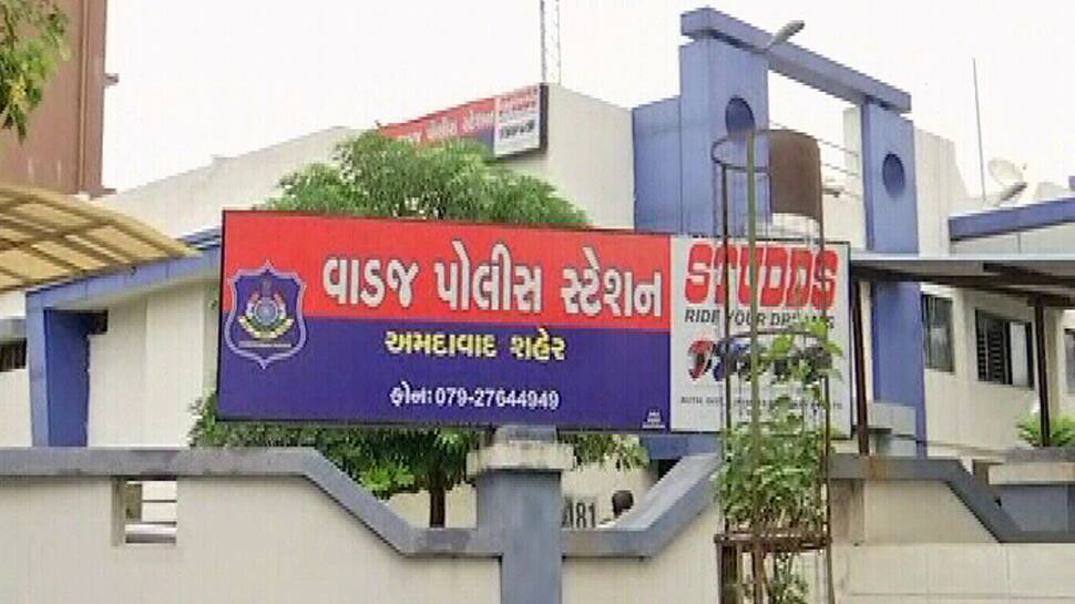 ST નિગમ અને કોન્ટ્રાક્ટરો વચ્ચે કોલ્ડવોર? લેટરપેડ પર ગંભીર આક્ષેપો બાદ પોલીસ ફરિયાદ ST નિગમ અને કોન્ટ્રાક્ટરો વચ્ચે કોલ્ડવોર? લેટરપેડ પર ગંભીર આક્ષેપો બાદ પોલીસ ફરિયાદ