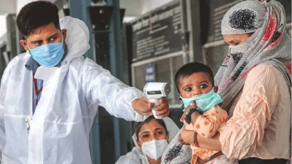 Corona virus: ઓગસ્ટમાં જોવા મળશે કોરોનાની ત્રીજી લહેરનો કહેર, ઓક્ટોબરમાં પહોંચશે પીક પરઃ રિપોર્ટ Corona virus: ઓગસ્ટમાં જોવા મળશે કોરોનાની ત્રીજી લહેરનો કહેર, ઓક્ટોબરમાં પહોંચશે પીક પરઃ રિપોર્ટ