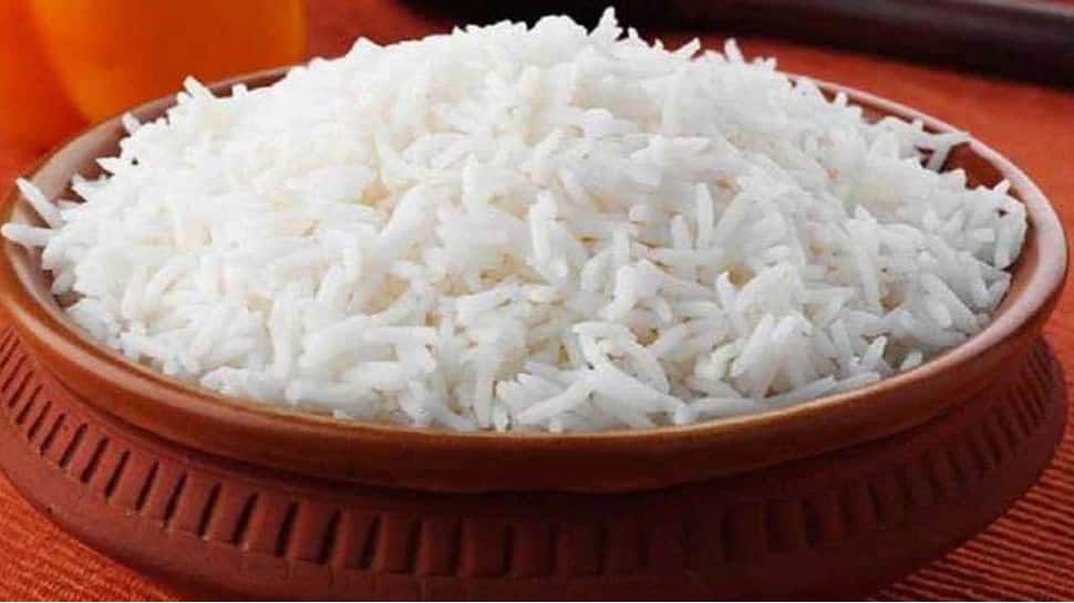 Harmful Food Habits: રાંધેલો ખોરાક ફરીથી ગરમ કરીને જો ખાવાની આદત હોય તો સાવધાન...આ નુકસાન થઈ શકે Harmful Food Habits: રાંધેલો ખોરાક ફરીથી ગરમ કરીને જો ખાવાની આદત હોય તો સાવધાન...આ નુકસાન થઈ શકે