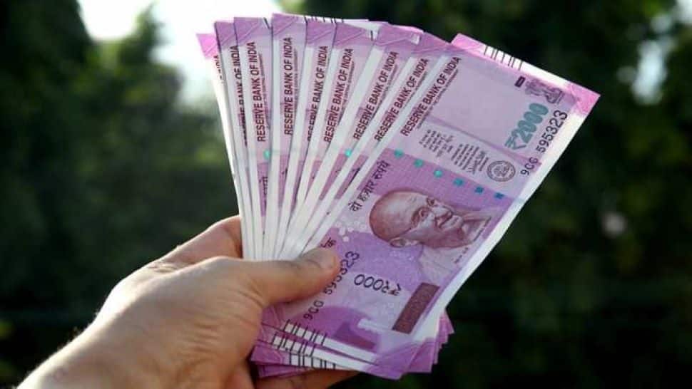7th Pay Commission: કેન્દ્રીય કર્મચારીઓ અને પેન્શનર્સને સરકારે આપી મોટી ભેટ, હવે મળશે બીજો લાભ 7th Pay Commission: કેન્દ્રીય કર્મચારીઓ અને પેન્શનર્સને સરકારે આપી મોટી ભેટ, હવે મળશે બીજો લાભ