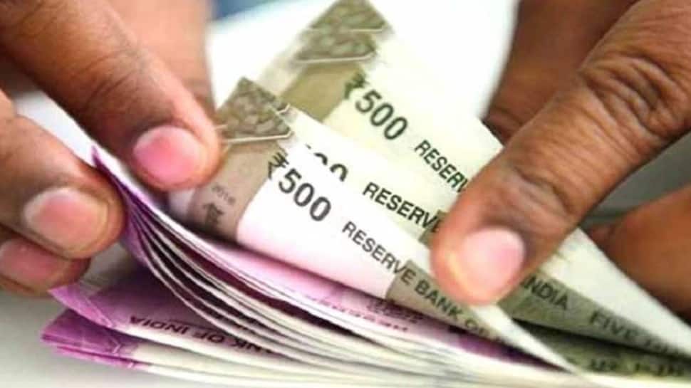 7th Pay Commission: 18 મહિનાના DA એરિયર પર મોટા સમાચાર, કેન્દ્રીય કર્મચારીઓને ઝટકો! સરકારે આપ્યો જવાબ 7th Pay Commission: 18 મહિનાના DA એરિયર પર મોટા સમાચાર, કેન્દ્રીય કર્મચારીઓને ઝટકો! સરકારે આપ્યો જવાબ