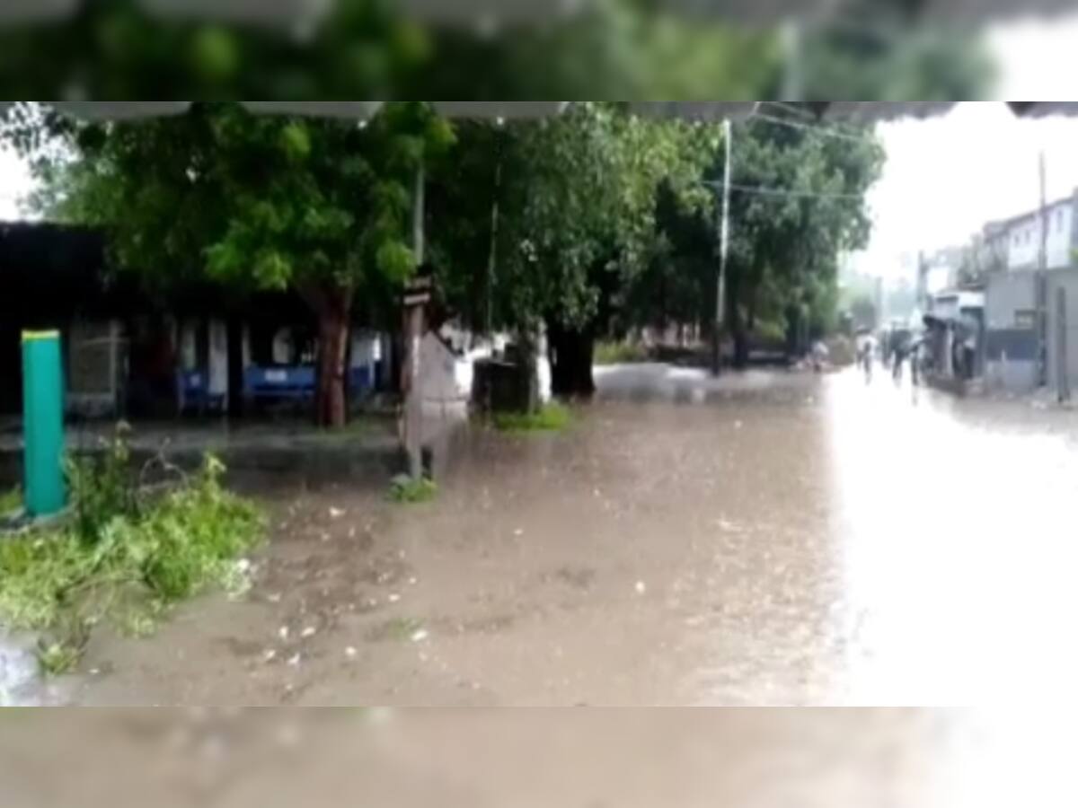 સૌરાષ્ટ્રમાં વણસેલી સ્થિતિ વચ્ચે VALSAD માં પણ વરસાદી માહોલ, દક્ષિણ ગુજરાતમા ભારે વરસાદની આગાહી