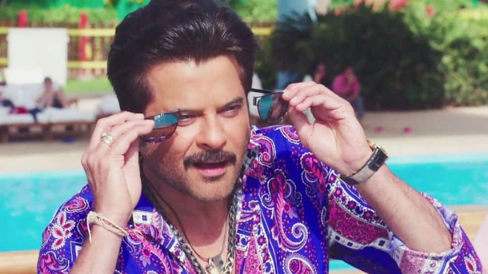 Anil Kapoor યંગ રહેવા માટે પીવે છે સાપનું લોહી! અભિનેતાએ પોતે જ કર્યો હતો આ વાતનો ખુલાસો Anil Kapoor યંગ રહેવા માટે પીવે છે સાપનું લોહી! અભિનેતાએ પોતે જ કર્યો હતો આ વાતનો ખુલાસો