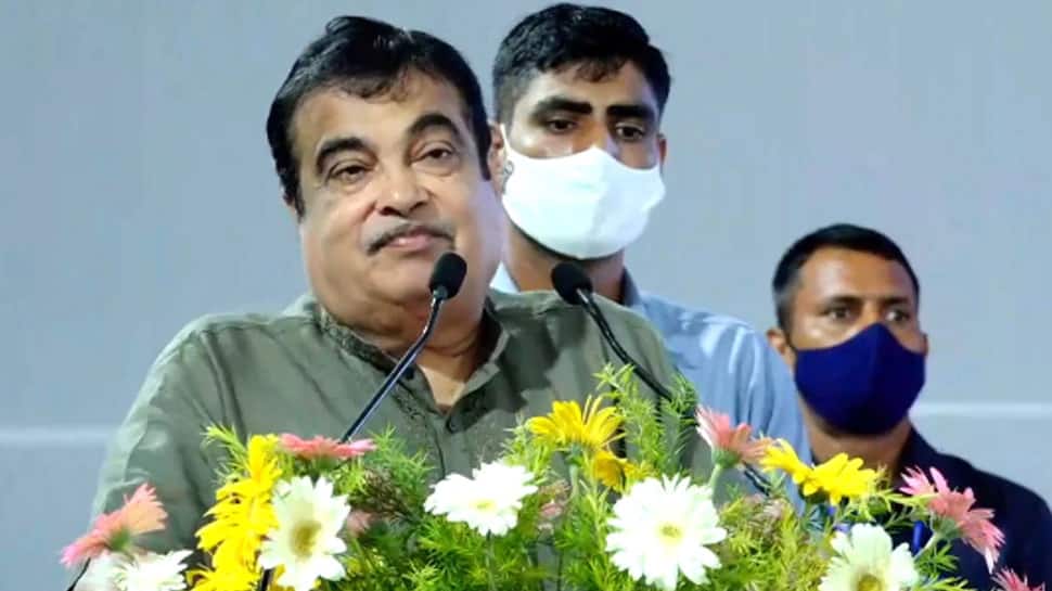 'જો સારા રસ્તા જોઇએ તો પૈસા આપવા પડશે', આવું કેમ બોલ્યા નિતિન ગડકરી 'જો સારા રસ્તા જોઇએ તો પૈસા આપવા પડશે', આવું કેમ બોલ્યા નિતિન ગડકરી