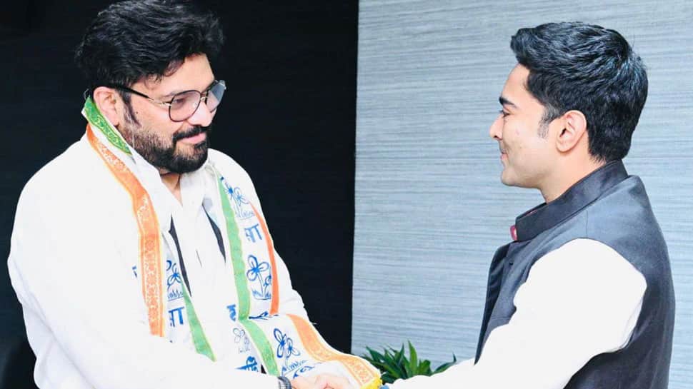 ભાજપના દિગ્ગજ નેતા બાબુલ સુપ્રિયો TMC માં જોડાયા ભાજપના દિગ્ગજ નેતા બાબુલ સુપ્રિયો TMC માં જોડાયા