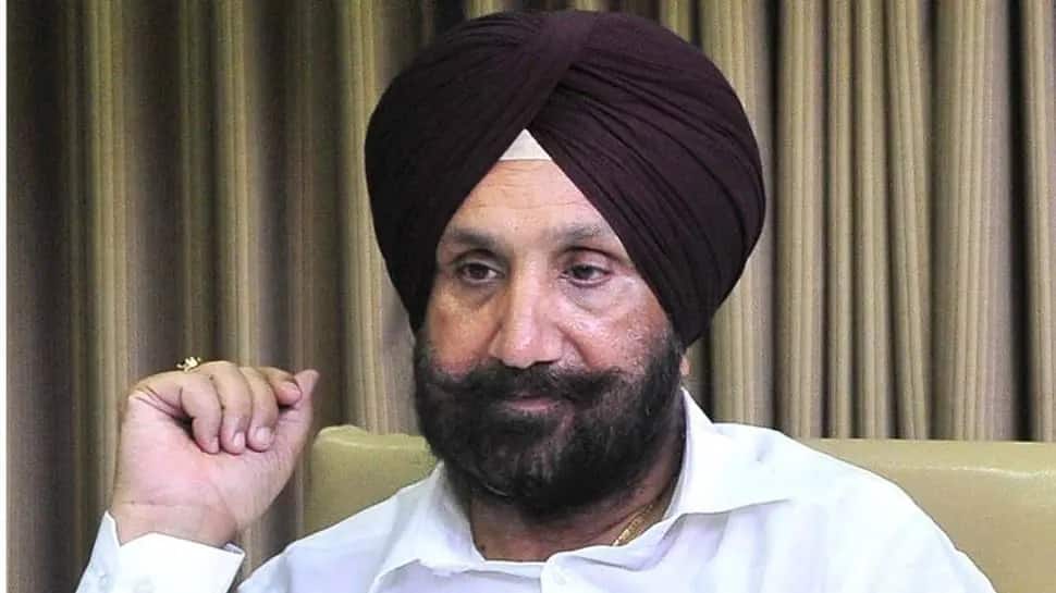 Punjab: સુખજિંદર સિંહ રંધાવા બની શકે છે પંજાબના નવા CM, સોનિયા ગાંધી લેશે અંતિમ નિર્ણય Punjab: સુખજિંદર સિંહ રંધાવા બની શકે છે પંજાબના નવા CM, સોનિયા ગાંધી લેશે અંતિમ નિર્ણય