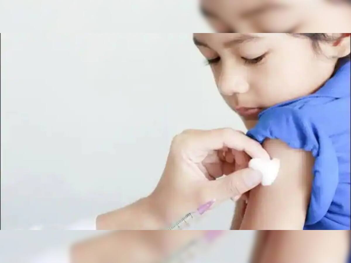 બ્રિટનમાં બાળકો માટે રસીકરણ અભિયાન શરૂ, 12થી 15 વર્ષના શાળાના બાળકોને લગાવવામાં આવી રહી છે વેક્સીન