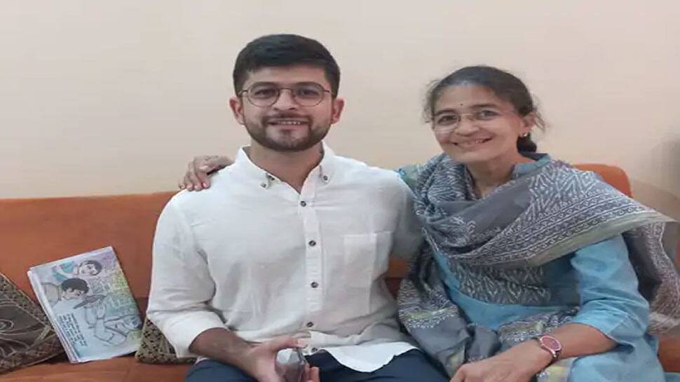 સરકારી સ્કૂલથી UPSC ટોપર સુધીની સફર, સંઘર્ષ ભરી છે રાજકોટના વલય વૈદ્યની કહાની સરકારી સ્કૂલથી UPSC ટોપર સુધીની સફર, સંઘર્ષ ભરી છે રાજકોટના વલય વૈદ્યની કહાની