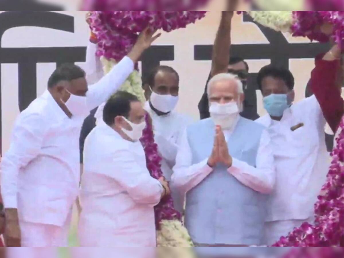 PM મોદીનું એરપોર્ટ પર ભવ્ય સ્વાગત, નડ્ડા બોલ્યા- સમગ્ર દુનિયામાં વાગ્યો ભારતનો ડંકો