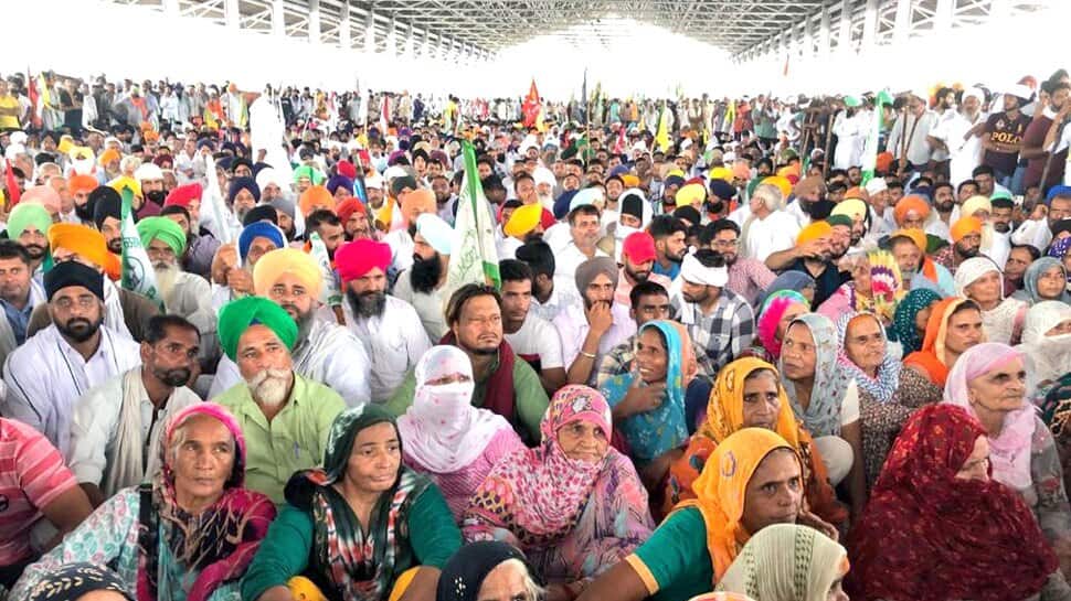 Bharat Bandh ના લીધે દિલ્હીમાં આજે એન્ટ્રી બનશે મુશ્કેલ, આ રસ્તાઓ પર ડાયવર્ટ રહેશે ટ્રાફિક Bharat Bandh ના લીધે દિલ્હીમાં આજે એન્ટ્રી બનશે મુશ્કેલ, આ રસ્તાઓ પર ડાયવર્ટ રહેશે ટ્રાફિક