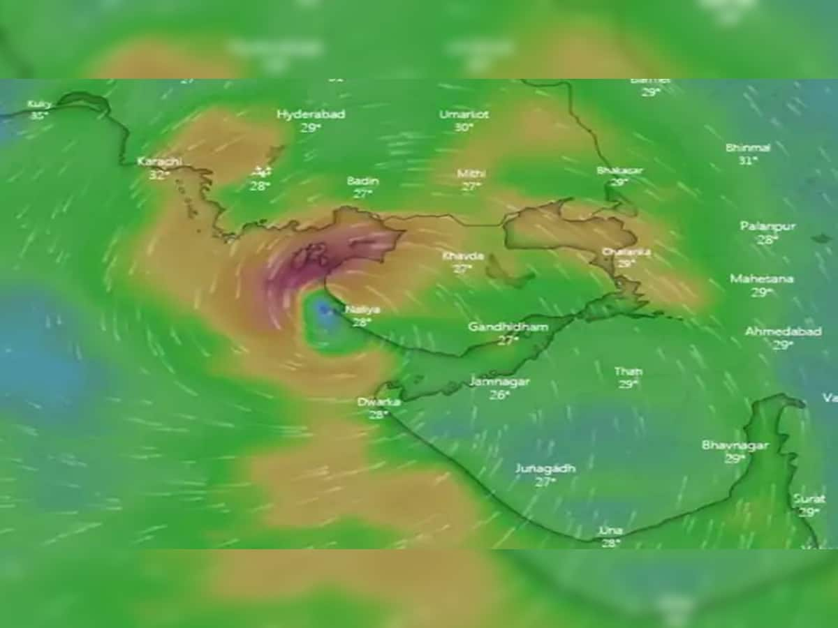 ગુજરાત તરફ આગળ વધી રહ્યું છે વાવાઝોડું, ભારે પવન સાથે ‘શાહીન’ ત્રાટકશે