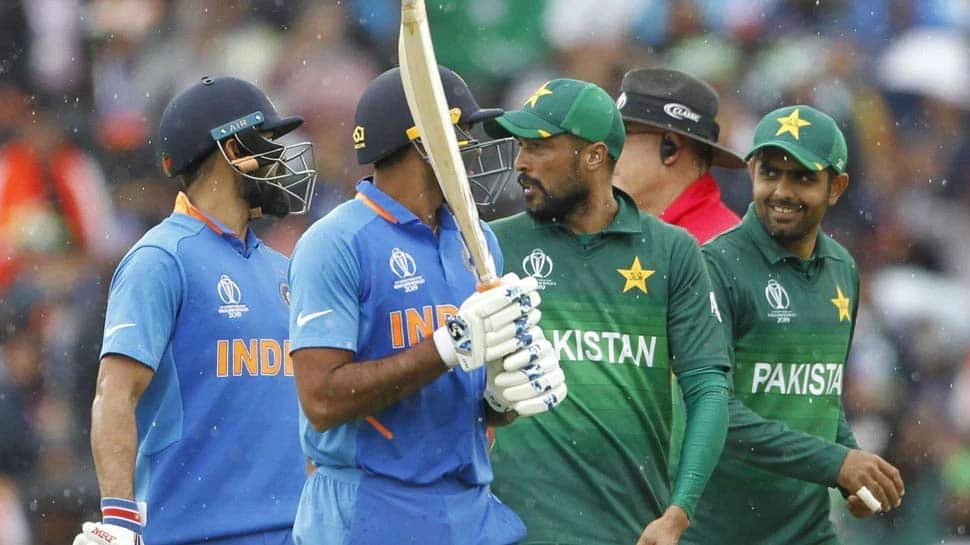 T20 World Cup 2021: Semifinalમાં આ 4 ટીમોની જ થશે એન્ટ્રી! કરવામાં આવી મોટી ભવિષ્યવાણી T20 World Cup 2021: Semifinalમાં આ 4 ટીમોની જ થશે એન્ટ્રી! કરવામાં આવી મોટી ભવિષ્યવાણી