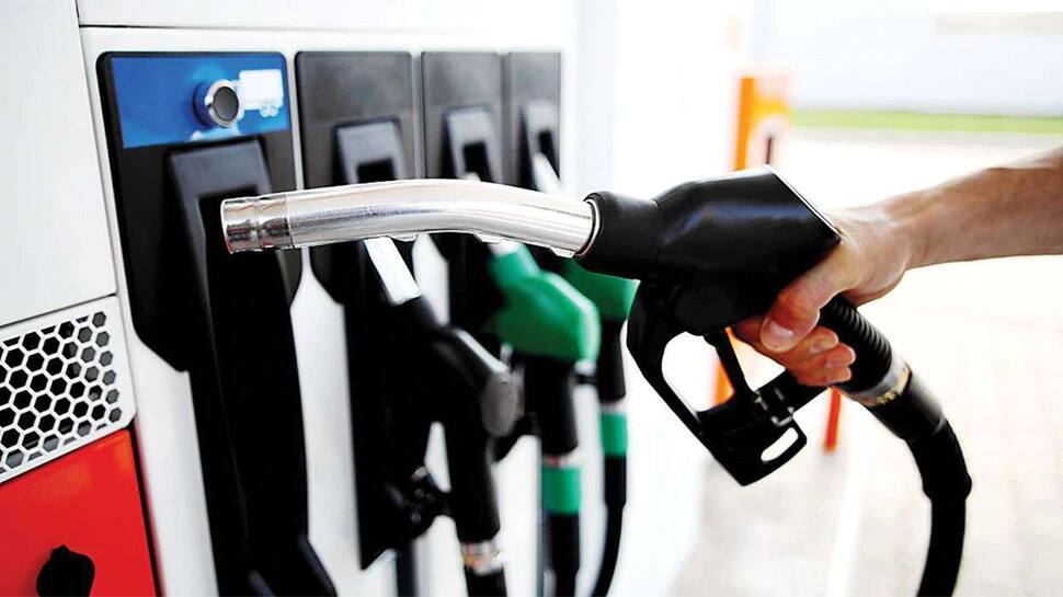 Petrol-Diesel Price Today: પેટ્રોલ-ડીઝલના ભાવમાં અસહ્ય વધારો, તમામ રેકોર્ડ તૂટ્યા, જાણો તમારા શહેરમાં શું છે ભાવ Petrol-Diesel Price Today: પેટ્રોલ-ડીઝલના ભાવમાં અસહ્ય વધારો, તમામ રેકોર્ડ તૂટ્યા, જાણો તમારા શહેરમાં શું છે ભાવ