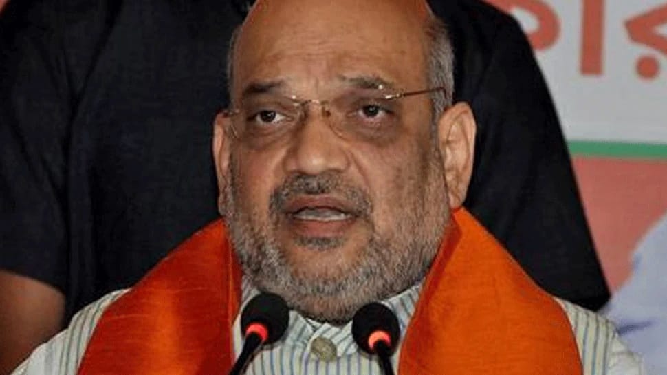 Amit Shah એ મંચ પરથી હટાવ્યો બુલેટ પ્રૂફ કાચ, કાશ્મીરીઓને કહ્યું- 'હું પાકિસ્તાન નહીં તમારી સાથે વાત કરીશ' Amit Shah એ મંચ પરથી હટાવ્યો બુલેટ પ્રૂફ કાચ, કાશ્મીરીઓને કહ્યું- 'હું પાકિસ્તાન નહીં તમારી સાથે વાત કરીશ'