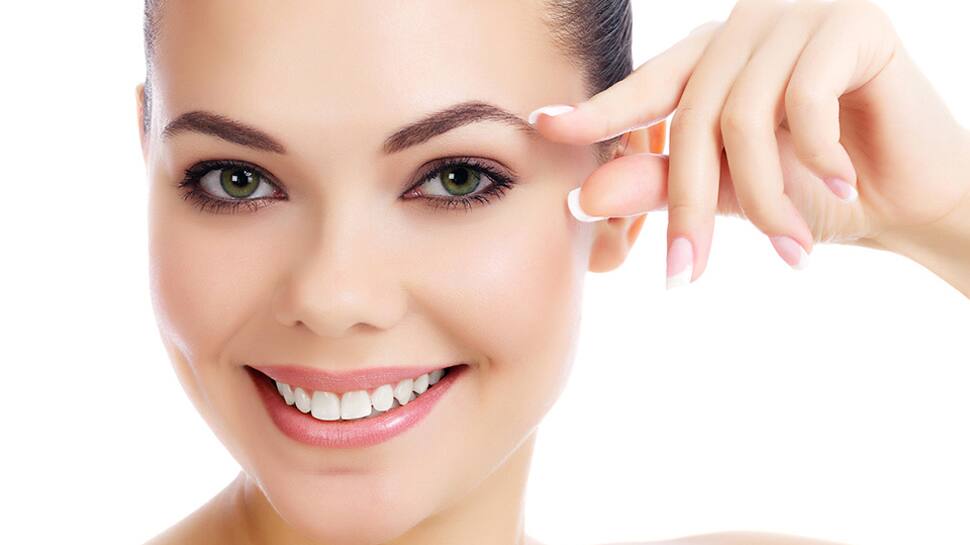 Beauty Tips: દહીંમાં મિક્સ કરો માત્ર આ વસ્તુઓ પછી જુઓ ચમત્કાર, ચમકી ઉઠશે તમારો ચહેરો! Beauty Tips: દહીંમાં મિક્સ કરો માત્ર આ વસ્તુઓ પછી જુઓ ચમત્કાર, ચમકી ઉઠશે તમારો ચહેરો!