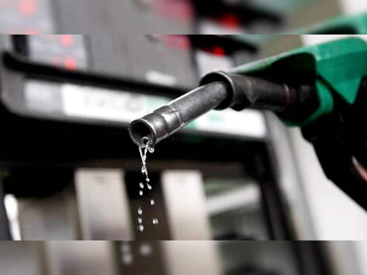 Petrol Diesel Price: દિવાળી પર સરકારે આપી મોટી ભેટ, પેટ્રોલ-ડીઝલના ભાવમાં ધરખમ ઘટાડો