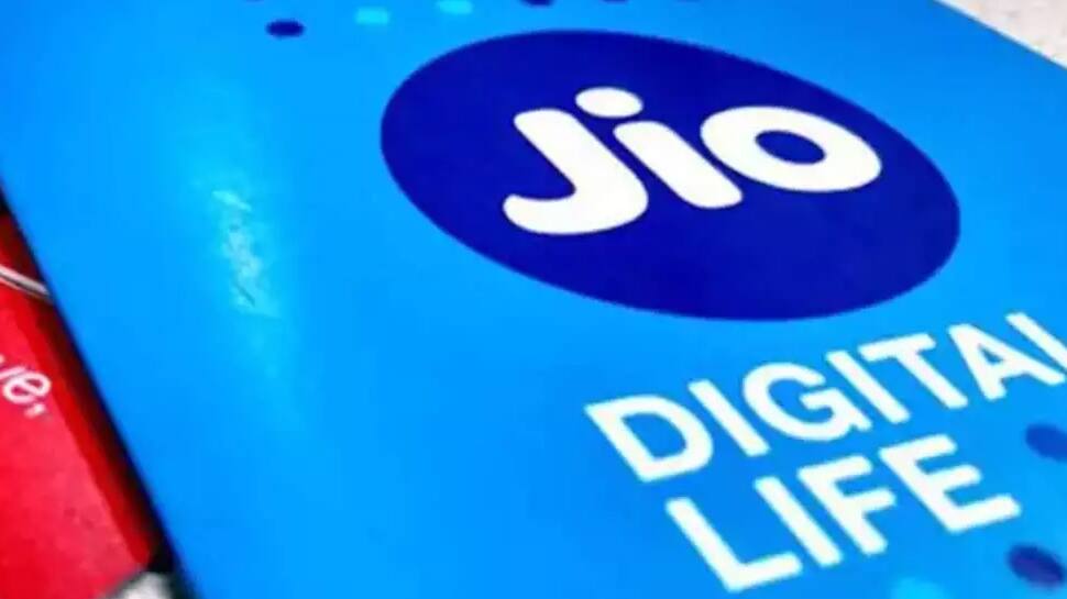 હુકમનો એક્કો છે Jio નો આ પ્લાન! 601 રૂપિયાના પ્લાનમાં 499 રૂપિયાના ખાસ ફાયદા હુકમનો એક્કો છે Jio નો આ પ્લાન! 601 રૂપિયાના પ્લાનમાં 499 રૂપિયાના ખાસ ફાયદા