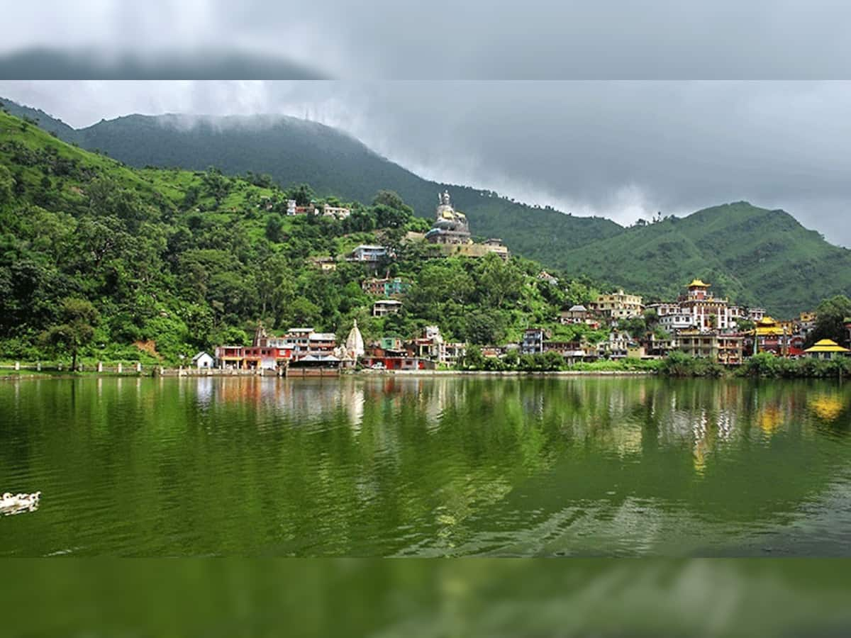 Most Beautiful Lakes in The World: વિશ્વના સૌથી સુંદર અને સ્વચ્છ ઝરણાં જોવા હિમાચલના મંડી શહેરની લો મુલાકાત