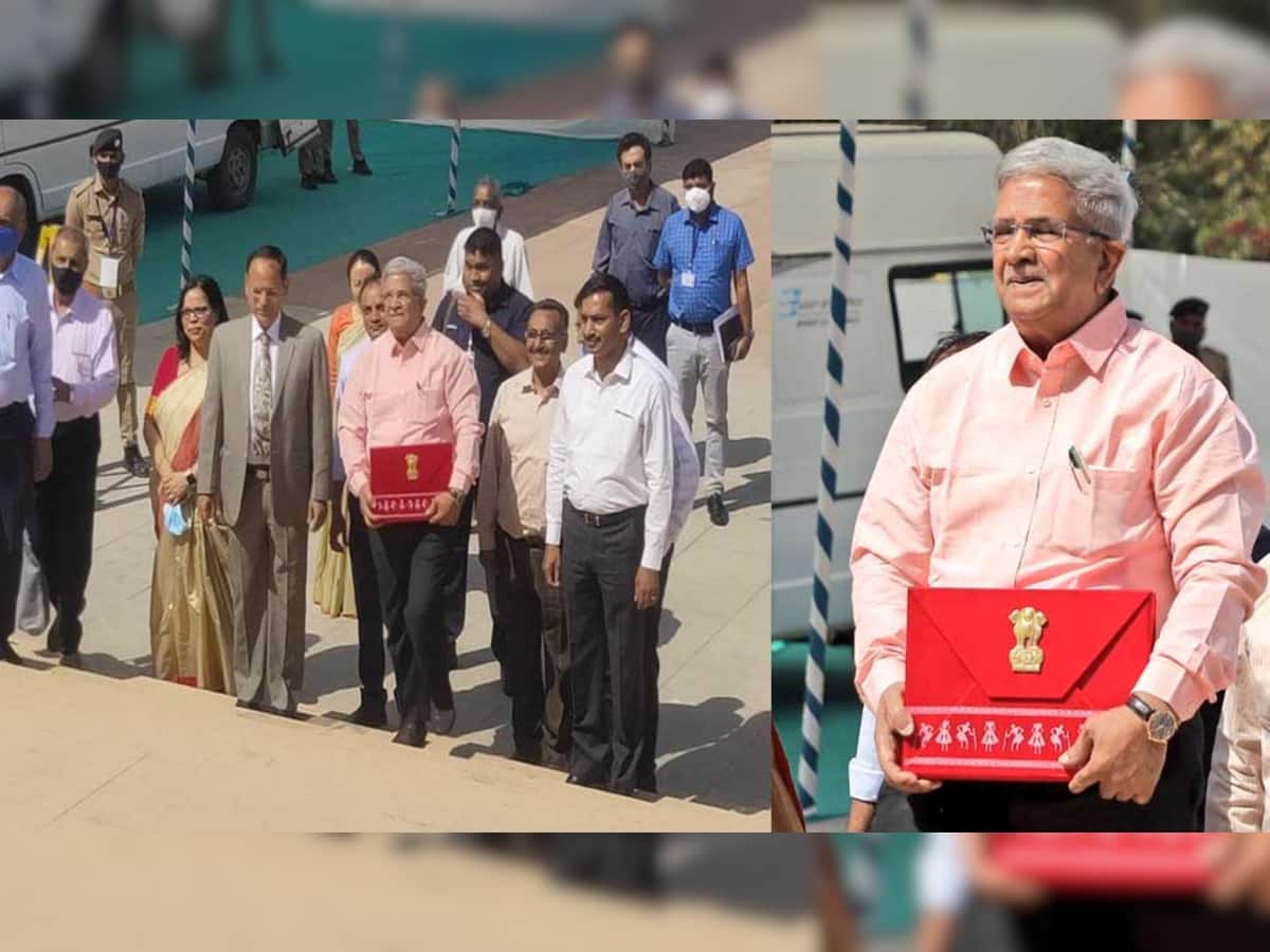 ગુજરાતના નાણામંત્રી કનુ દેસાઈના હાથમાં બજેટ બેગ બની આકર્ષણનું કેન્દ્ર, ધડાધડ અનેક નેતાઓએ ટ્વીટ કરી