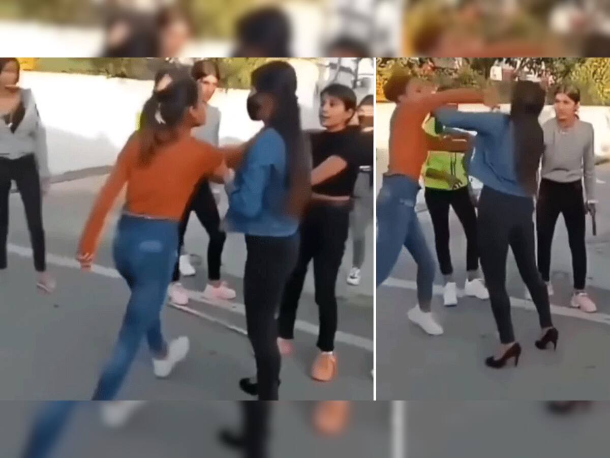 Viral Video: રસ્તા પર છોકરીઓ વચ્ચે થઈ ભયંકર 'ગેંગવોર', ડંડો-બેલ્ટ લઈને મચી પડી છોકરીઓ