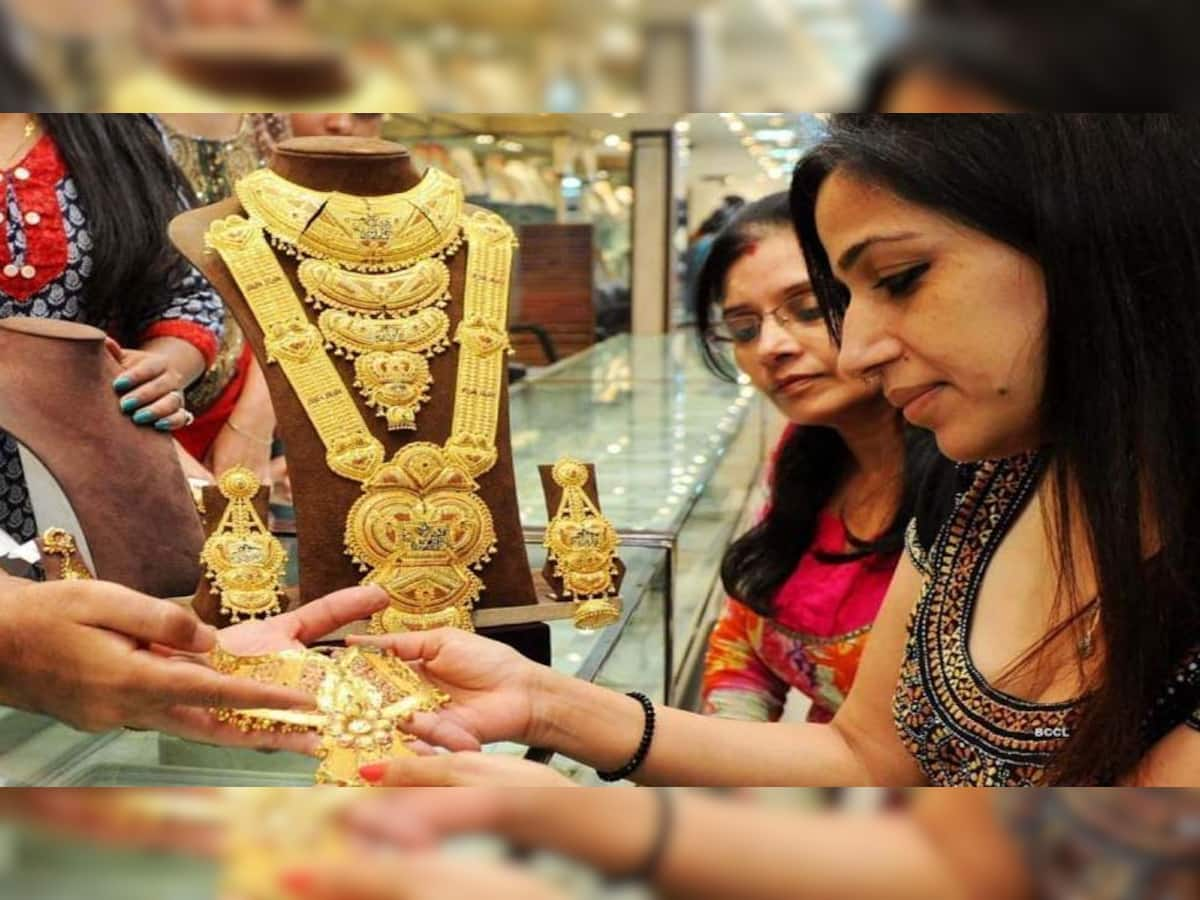 Gold Price Today: ફરીથી સોના અને ચાંદીના ભાવમાં નોંધાયો સૌથી મોટો ઘટાડો, જાણો આજનો લેટેસ્ટ ભાવ?