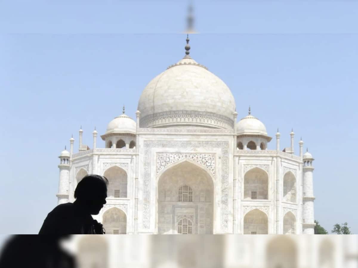 Taj Mahal Survey: હવે તાજમહેલના સર્વેને લઈ કોર્ટમાં અરજી, બંધ રૂમમાં હિન્દુ દેવી-દેવતાઓની મૂર્તિ હોવાનો દાવો