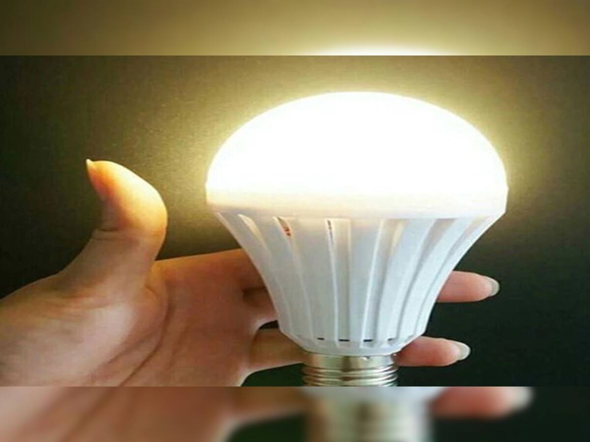 200 રૂપિયાથી ઓછામાં ખરીદો આ અનોખો Bulb,ઘરમાં અજવાળું પાથરશે અને લાઇટબિલ પણ ઓછું કરશે!