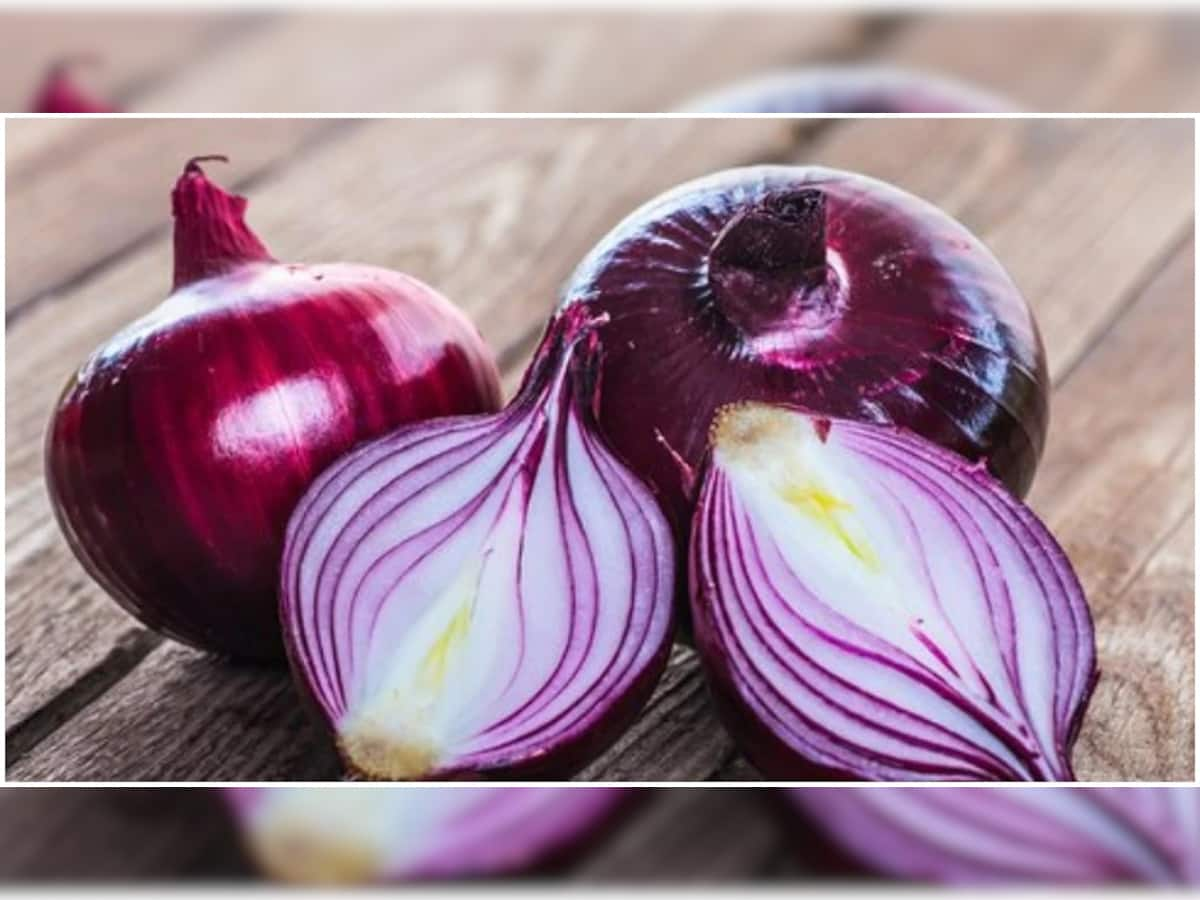 Raw Onion: જો તમે કાચી ડુંગળીનું રોજ સેવન કરતા હોવ તો ખાસ વાંચો...થઈ શકે છે આ નુકસાન