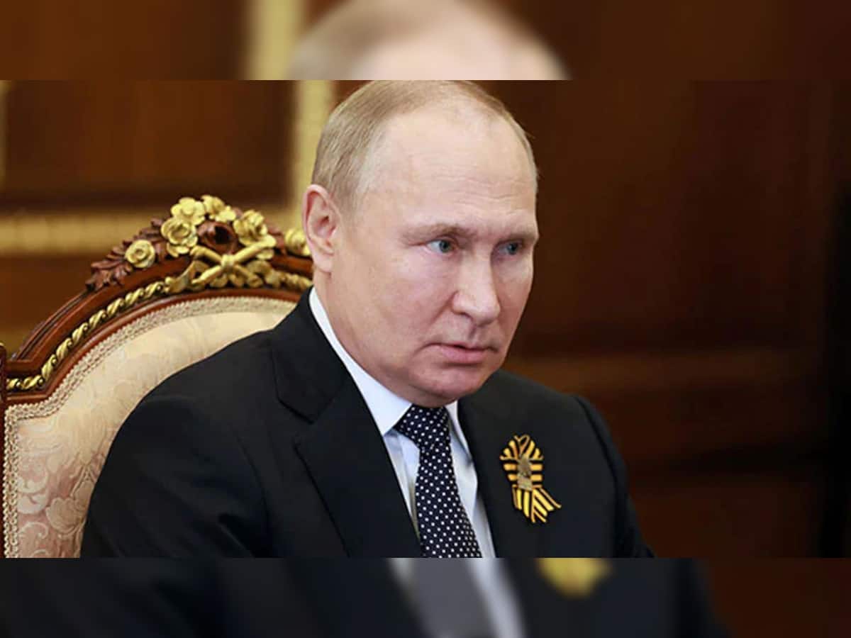 Vladimir Putin: રશિયાના રાષ્ટ્રપતિ વ્લાદિમિર પુતિનના જીવનના હવે માત્ર 3 વર્ષ જ બચ્યા? જાણો કોણે કર્યો દાવો