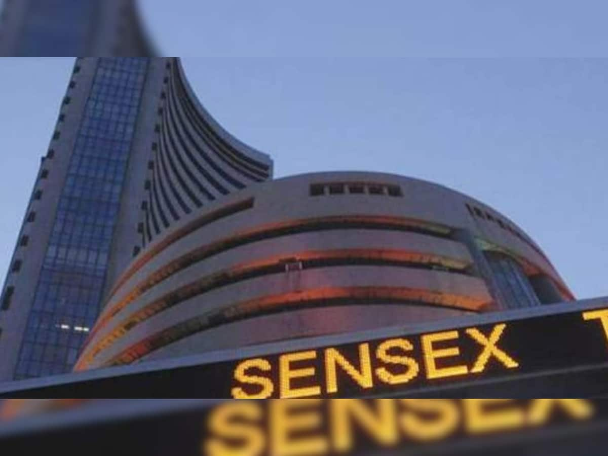 Sensex તેજી સાથે થયો બંધ, નિફ્ટી 15800 ને પાર, આજે HUL રહ્યો ટોપ ગેનર