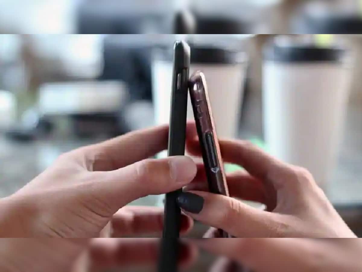 Chinese Mobile: ભારત 12 હજારથી ઓછી કિંમતવાળા ચીની ફોન પર લગાવશે પ્રતિબંધ, રિપોર્ટમાં દાવો