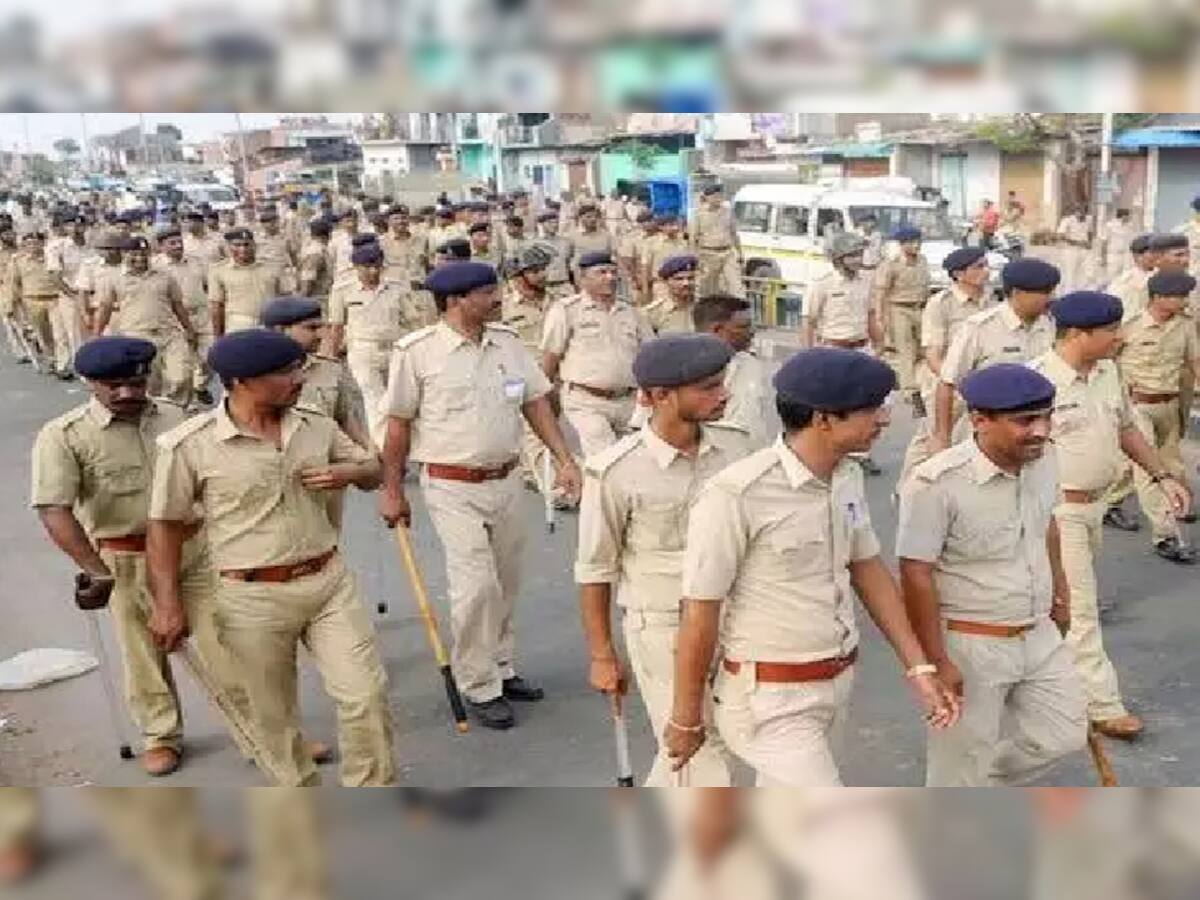 Gujarat Police Grade Pay: પોલીસ ગ્રેડ પે મામલે મોટા સમાચાર, સાંજ સુધીમાં રાજ્ય સરકાર કરી શકે મોટી જાહેરાત